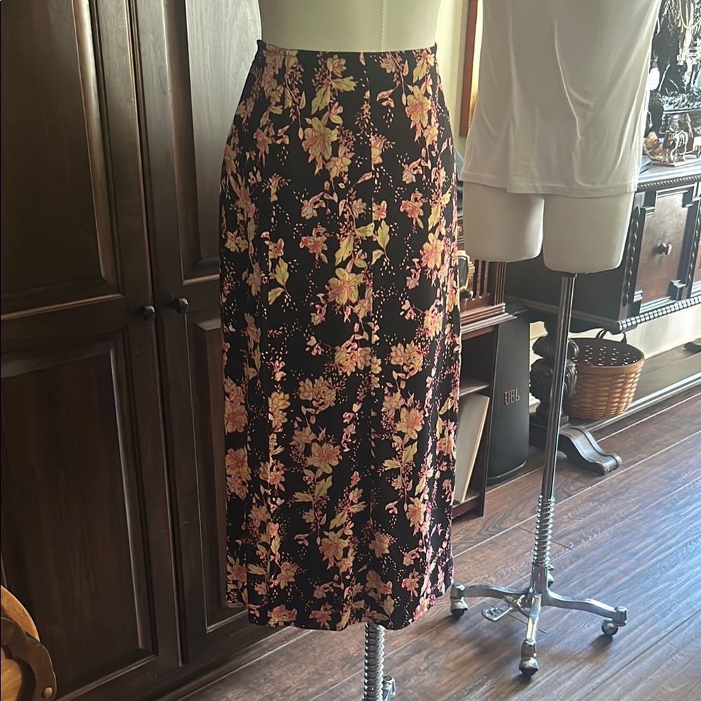 Free People Sz 6 Retro Love Blk Floral Maxi Skirt EUC